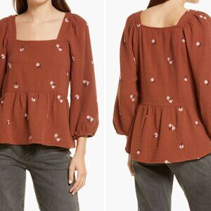 Amie Floral Embroidered Lightspun Millbrook Puff-Sleeve Peplum Top